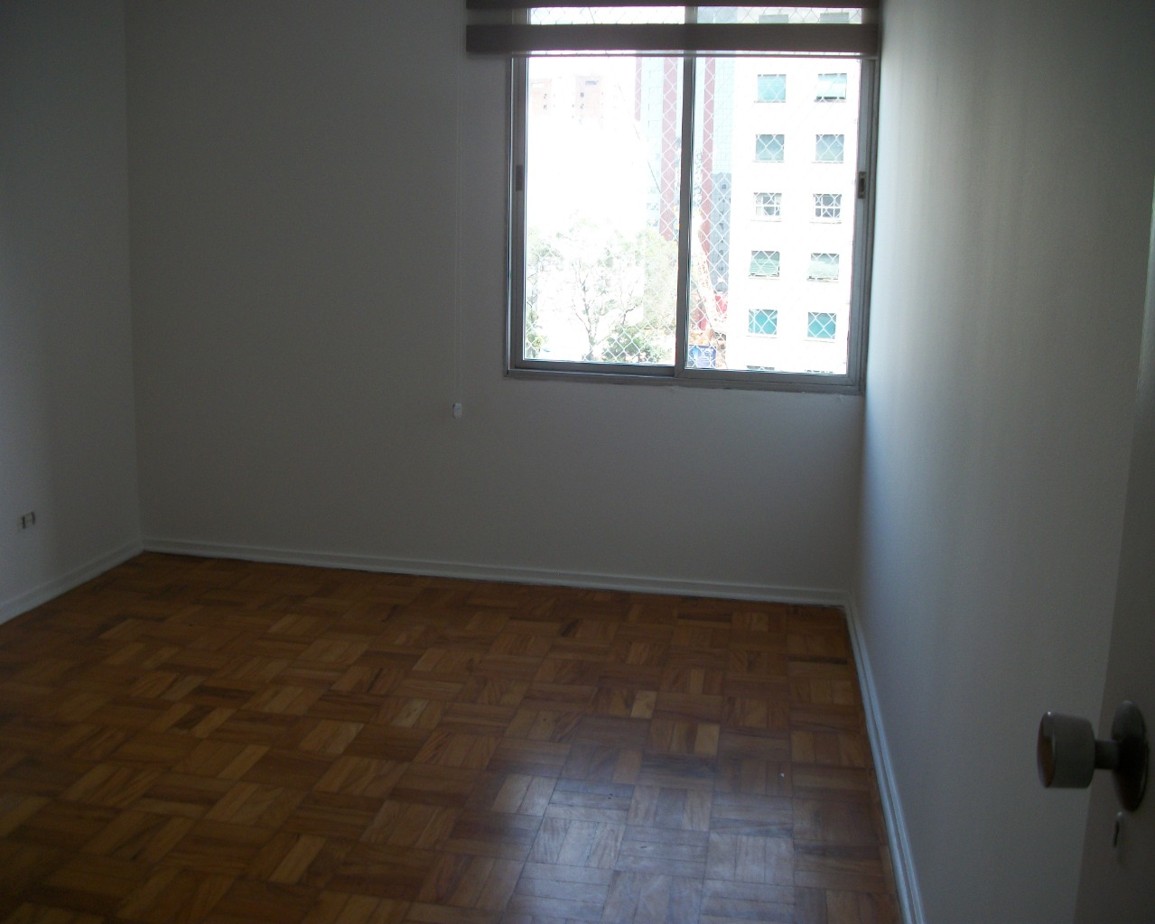 Apartamento para alugar com 2 quartos, 100m² - Foto 11