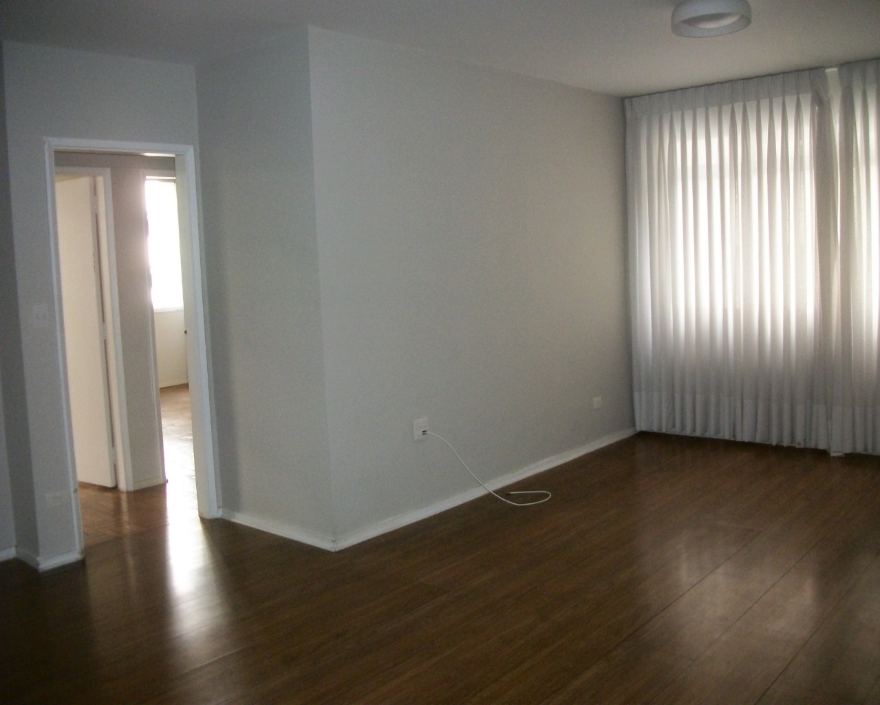 Apartamento para alugar com 2 quartos, 97m² - Foto 1