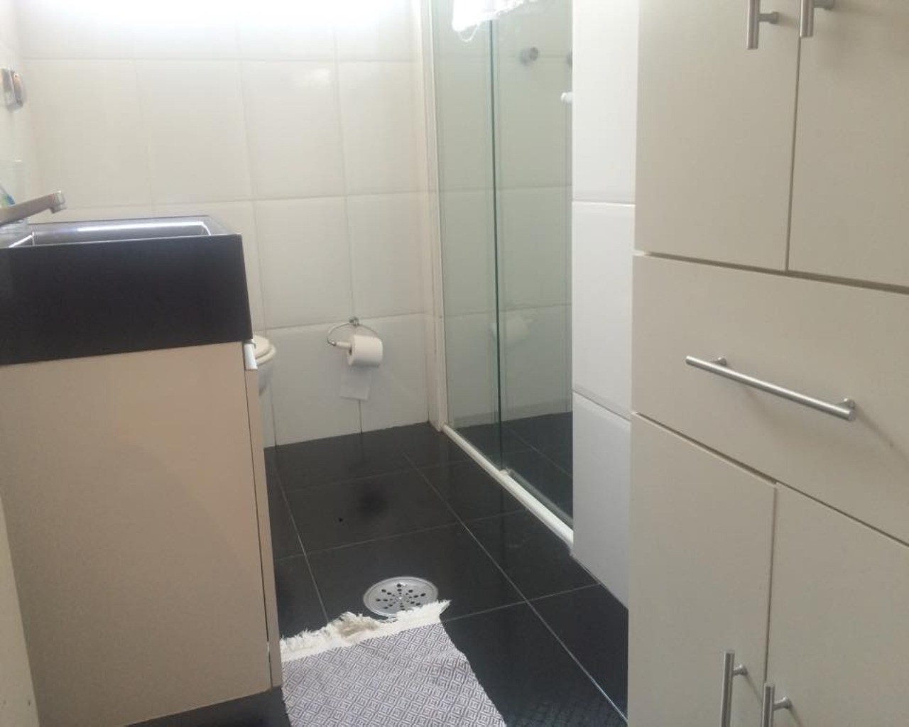 Apartamento à venda com 2 quartos, 85m² - Foto 3