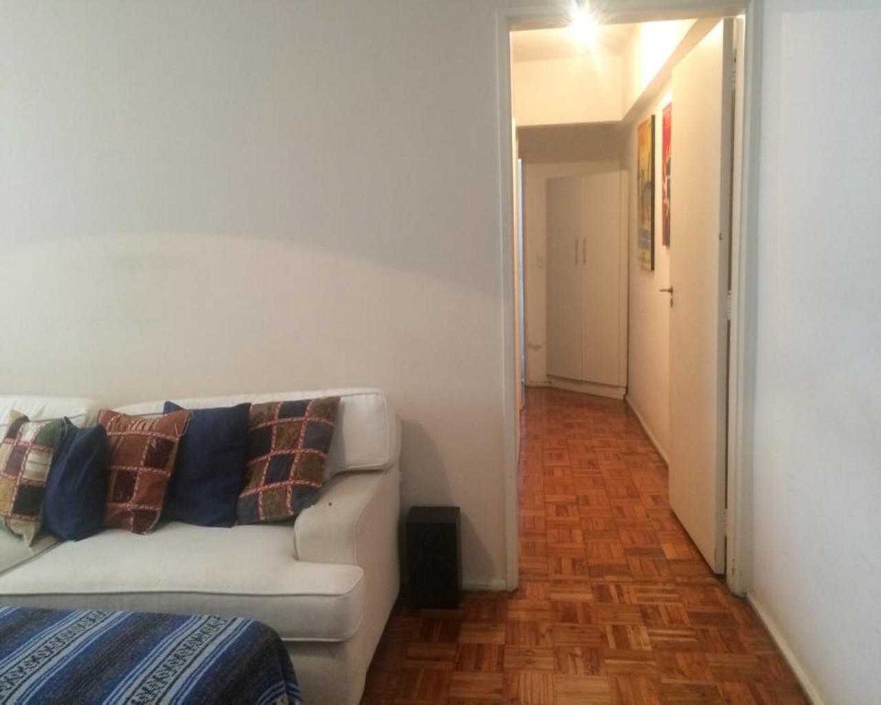 Apartamento à venda com 2 quartos, 85m² - Foto 4