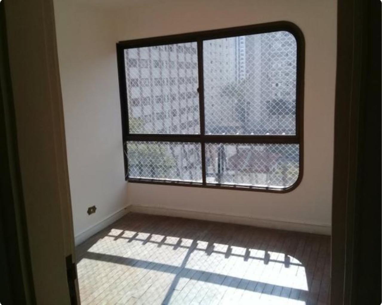 Apartamento para alugar com 4 quartos, 130m² - Foto 20