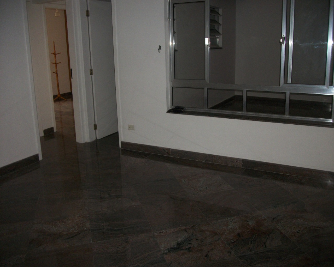 Apartamento para alugar com 2 quartos, 120m² - Foto 9