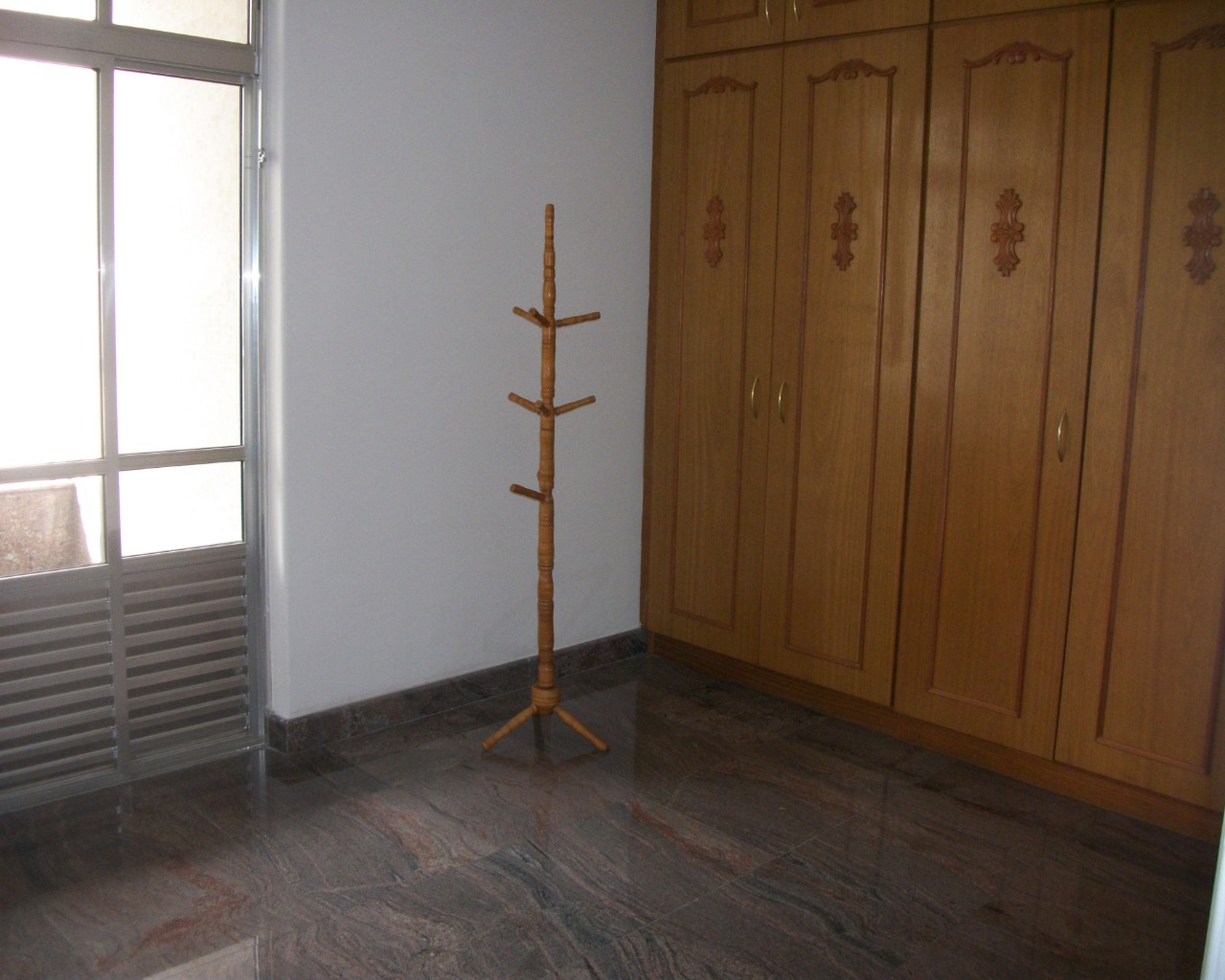 Apartamento para alugar com 2 quartos, 120m² - Foto 14