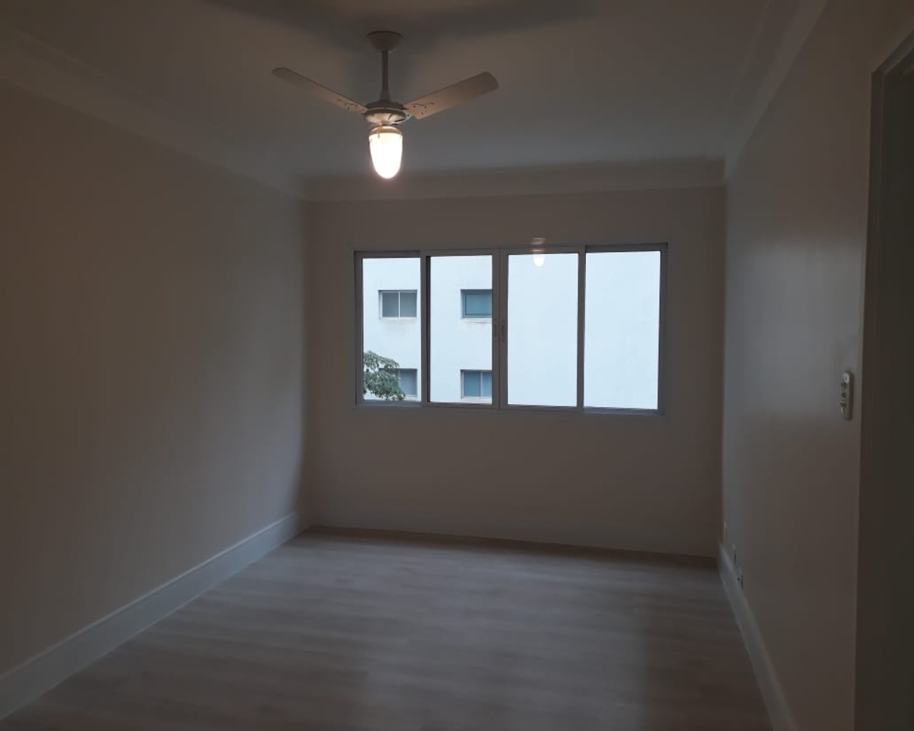 Apartamento para alugar com 1 quarto, 50m² - Foto 1