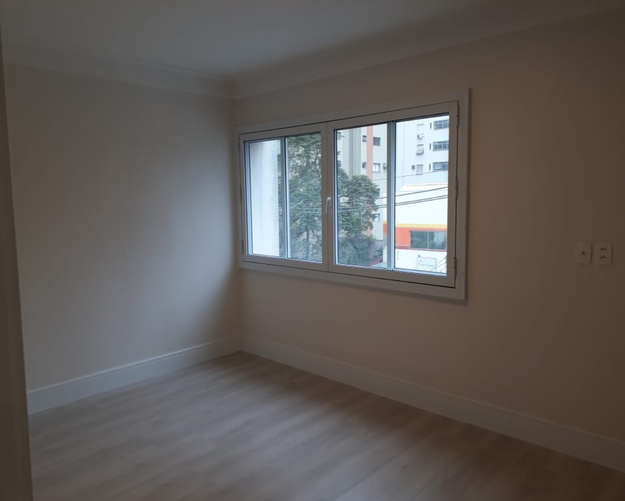 Apartamento para alugar com 1 quarto, 50m² - Foto 7