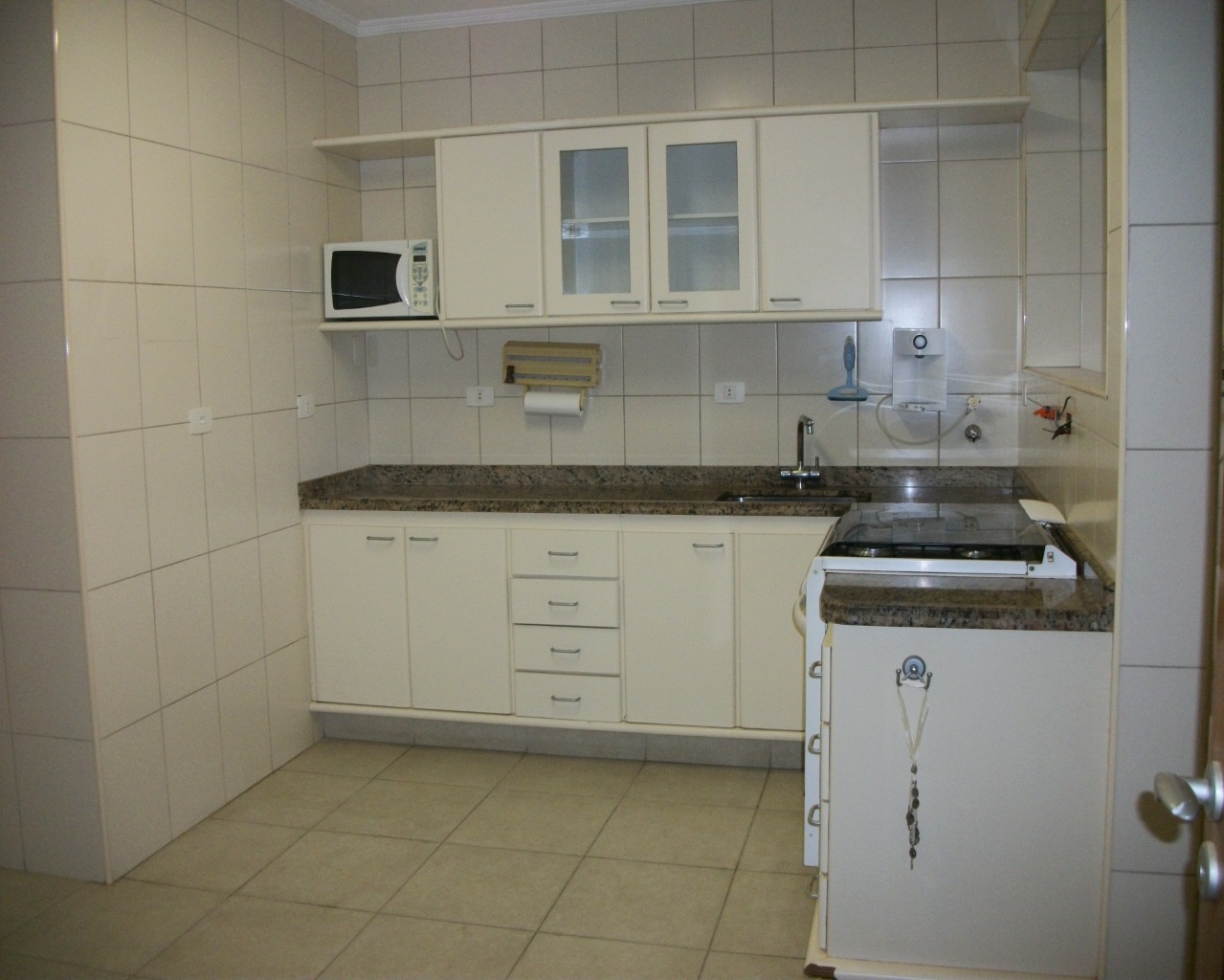 Apartamento para alugar com 2 quartos, 110m² - Foto 5