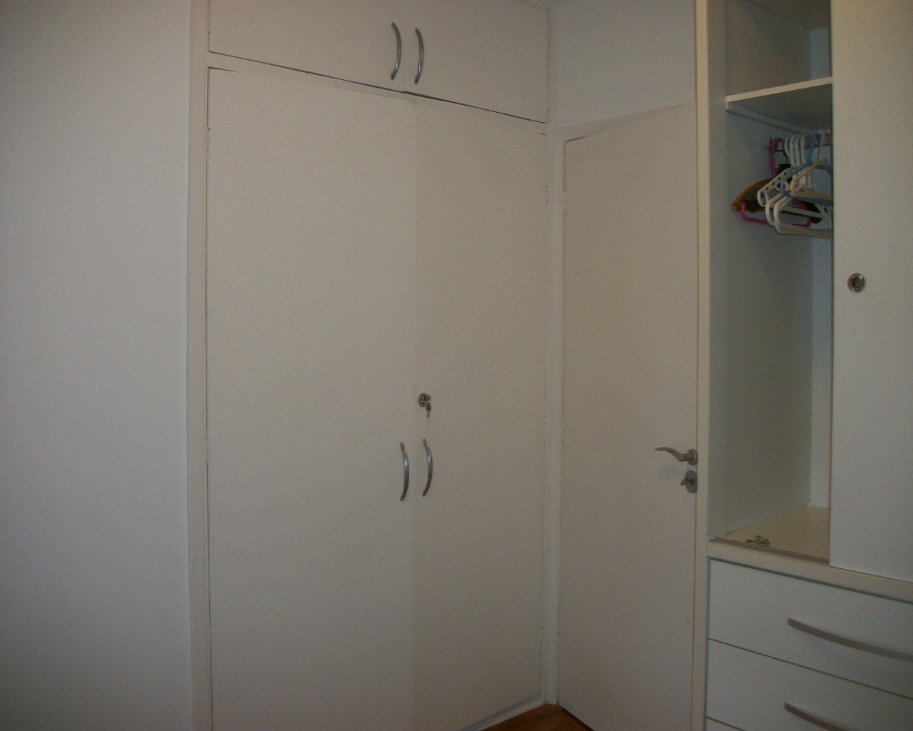 Apartamento para alugar com 2 quartos, 110m² - Foto 14