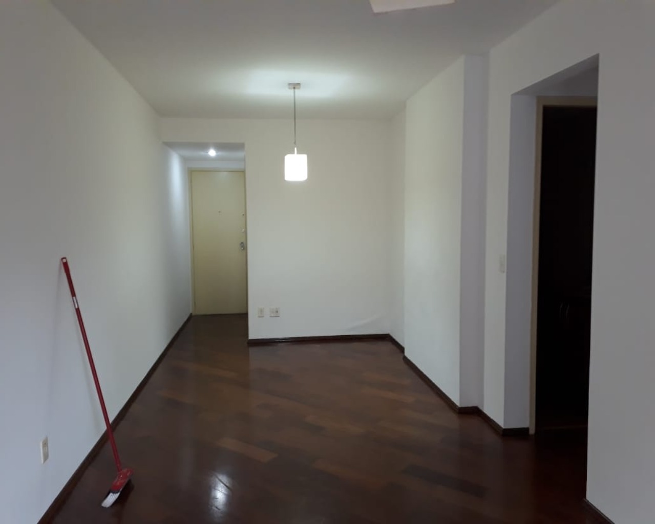 Apartamento para alugar com 3 quartos, 90m² - Foto 1