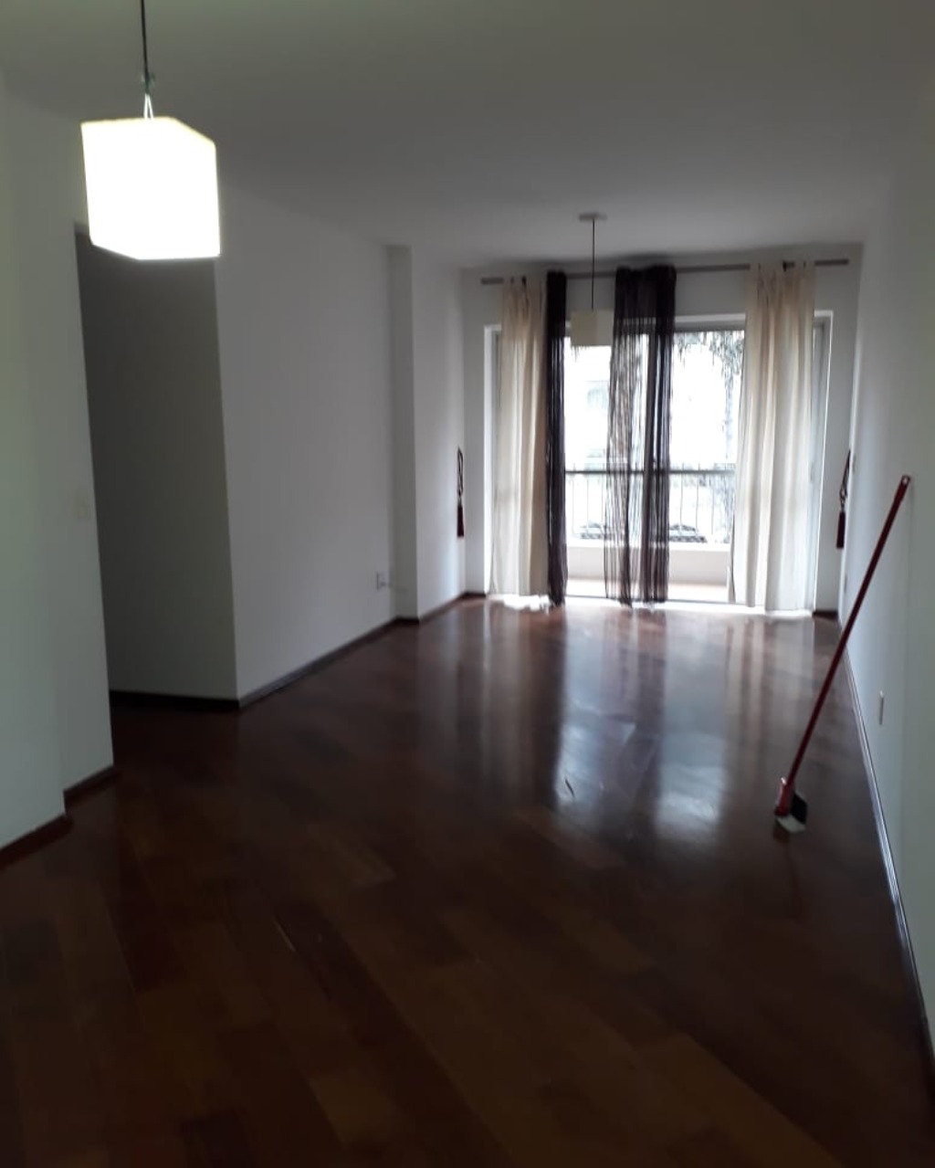 Apartamento para alugar com 3 quartos, 90m² - Foto 2