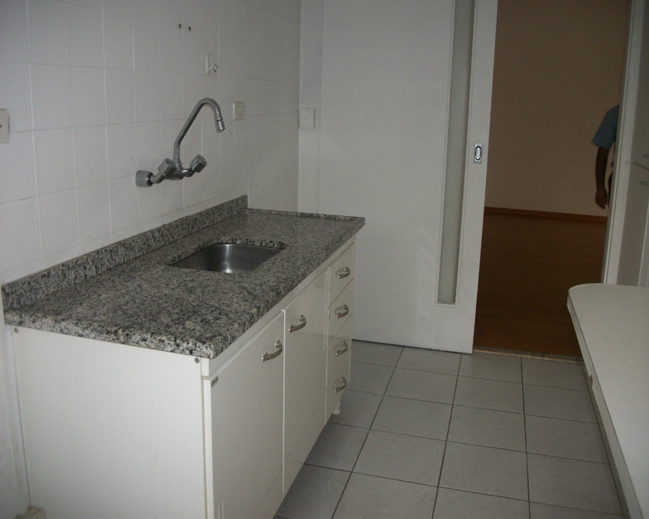 Apartamento para alugar com 2 quartos, 57m² - Foto 13