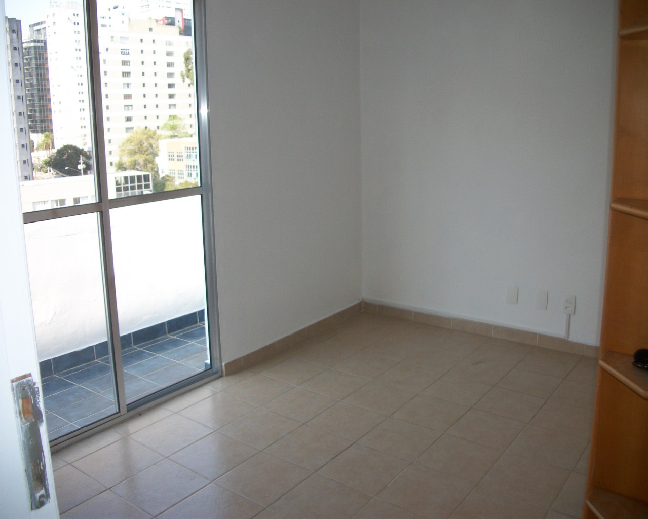 Apartamento para alugar com 1 quarto, 60m² - Foto 6