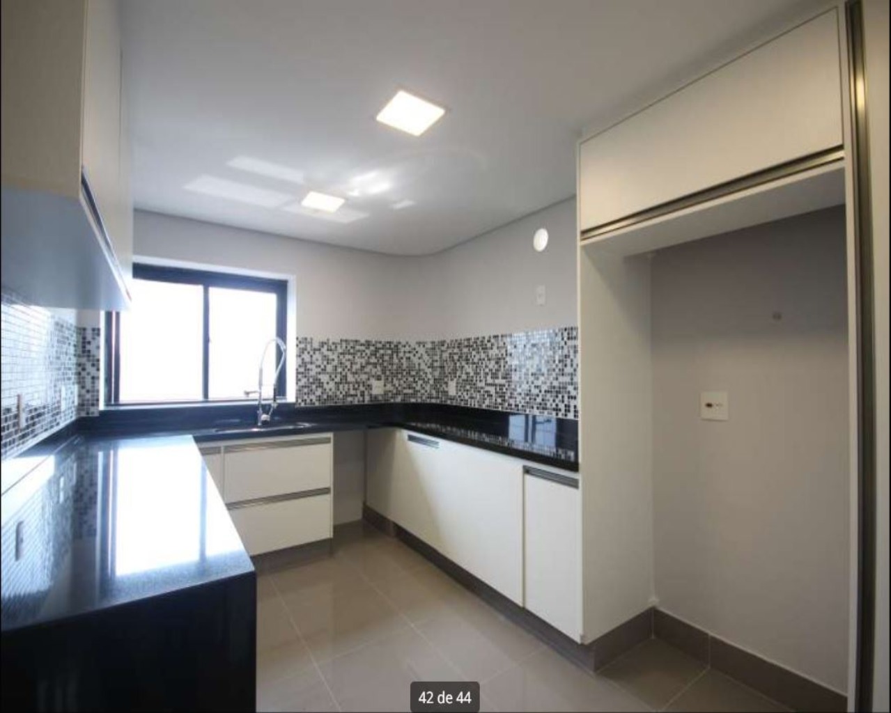 Apartamento à venda com 3 quartos, 285m² - Foto 34