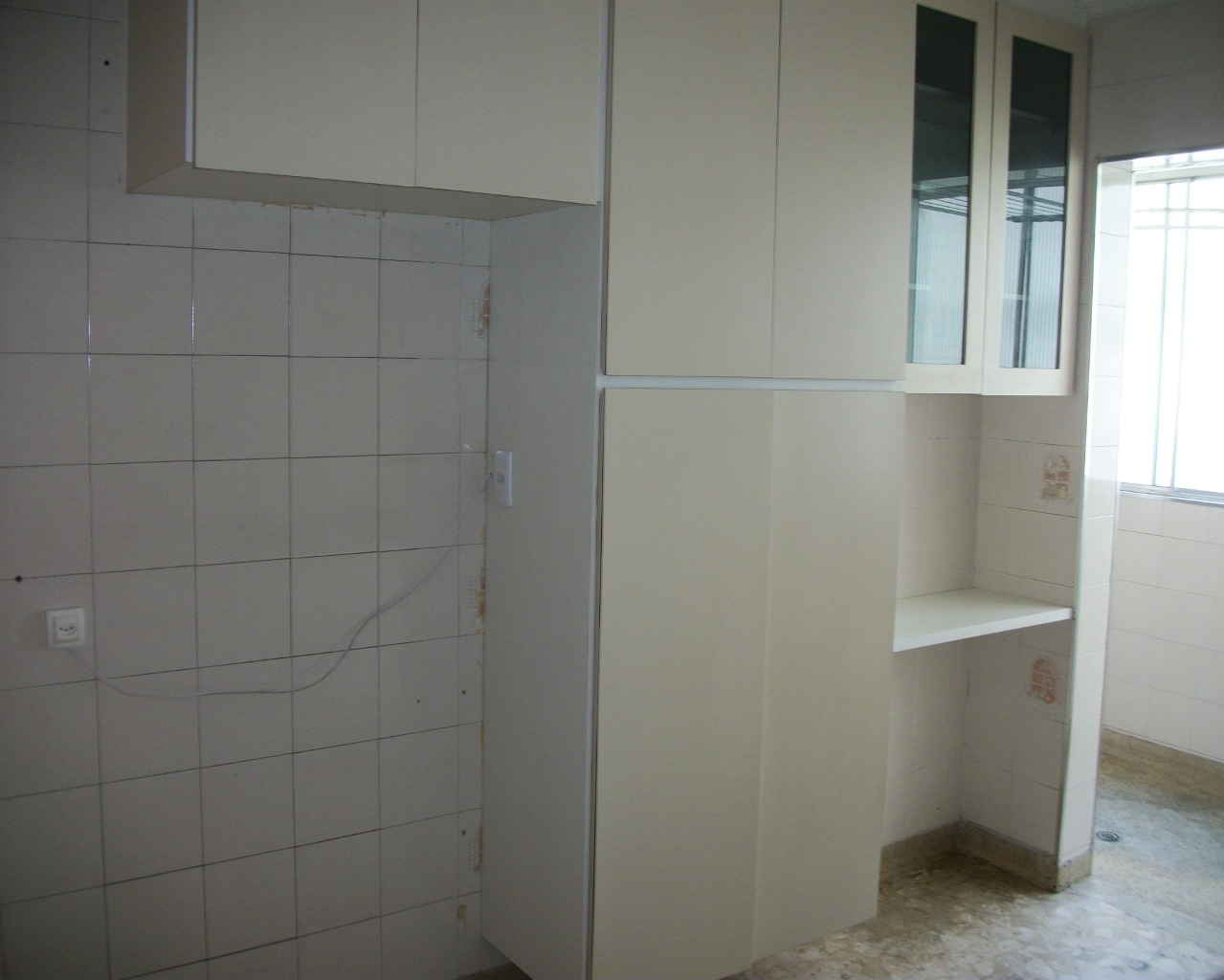 Apartamento para alugar com 3 quartos, 106m² - Foto 4