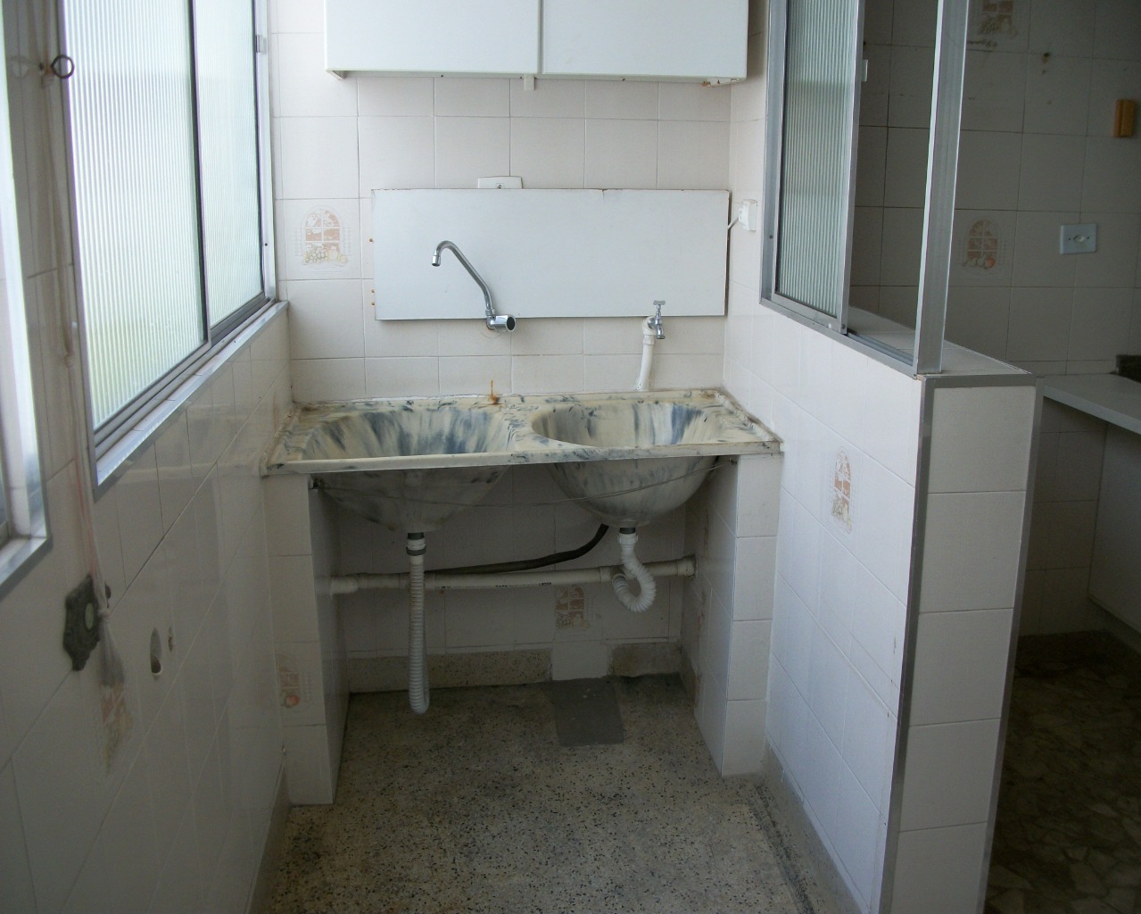 Apartamento para alugar com 3 quartos, 106m² - Foto 8