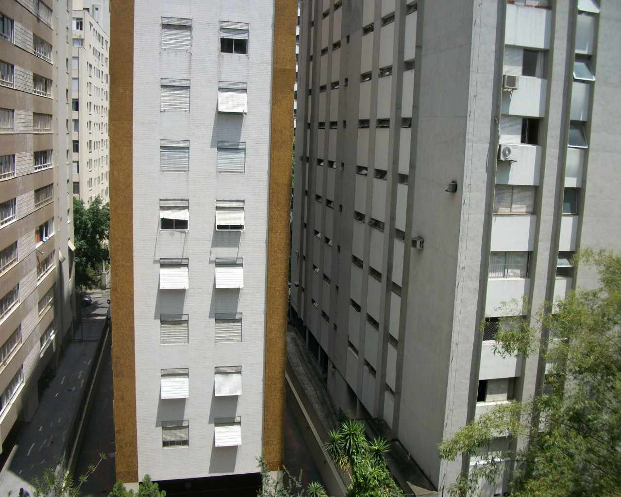 Apartamento para alugar com 3 quartos, 106m² - Foto 9