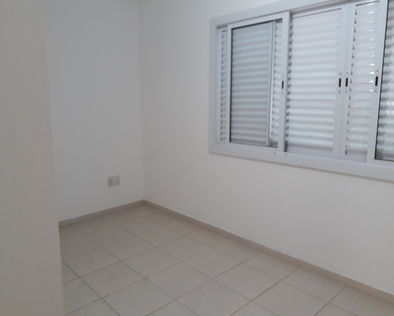 Apartamento para alugar com 2 quartos, 80m² - Foto 33