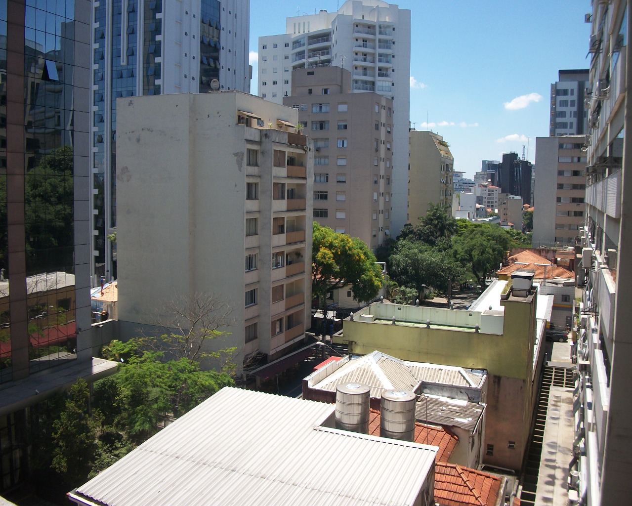 Apartamento para alugar com 2 quartos, 58m² - Foto 20