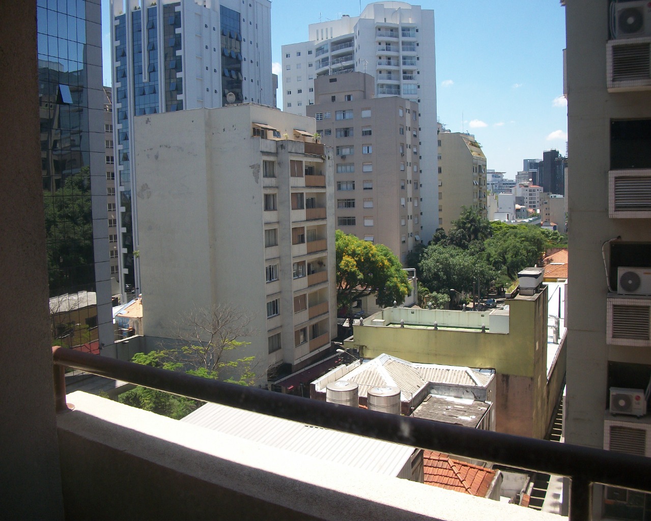 Apartamento para alugar com 2 quartos, 58m² - Foto 32