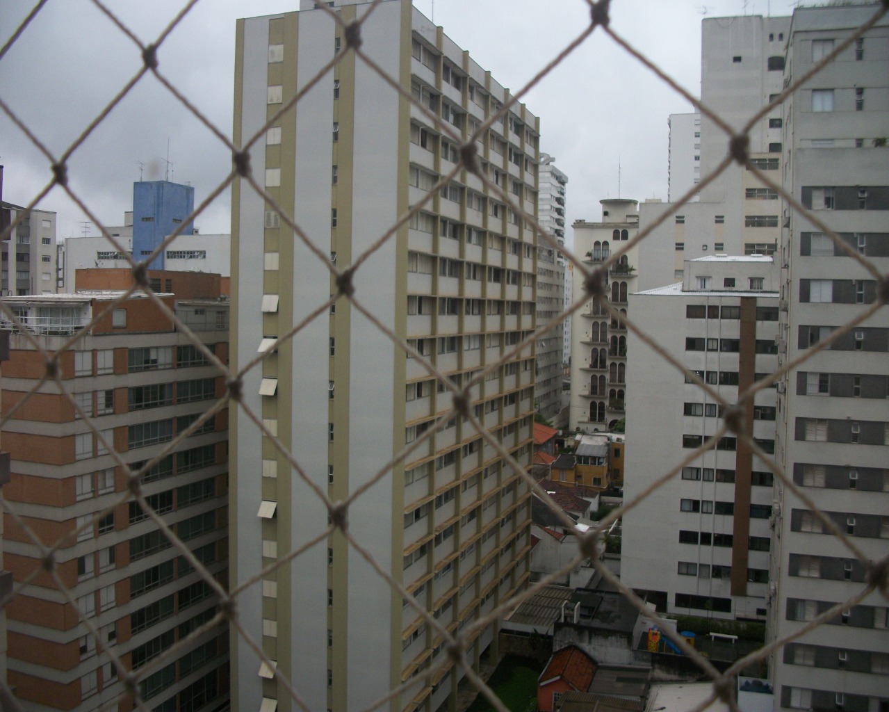 Apartamento para alugar com 3 quartos, 115m² - Foto 13