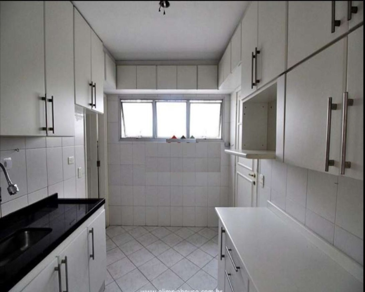 Apartamento para alugar com 3 quartos, 110m² - Foto 3