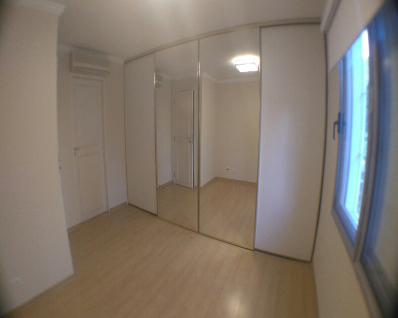 Apartamento para alugar com 3 quartos, 110m² - Foto 5