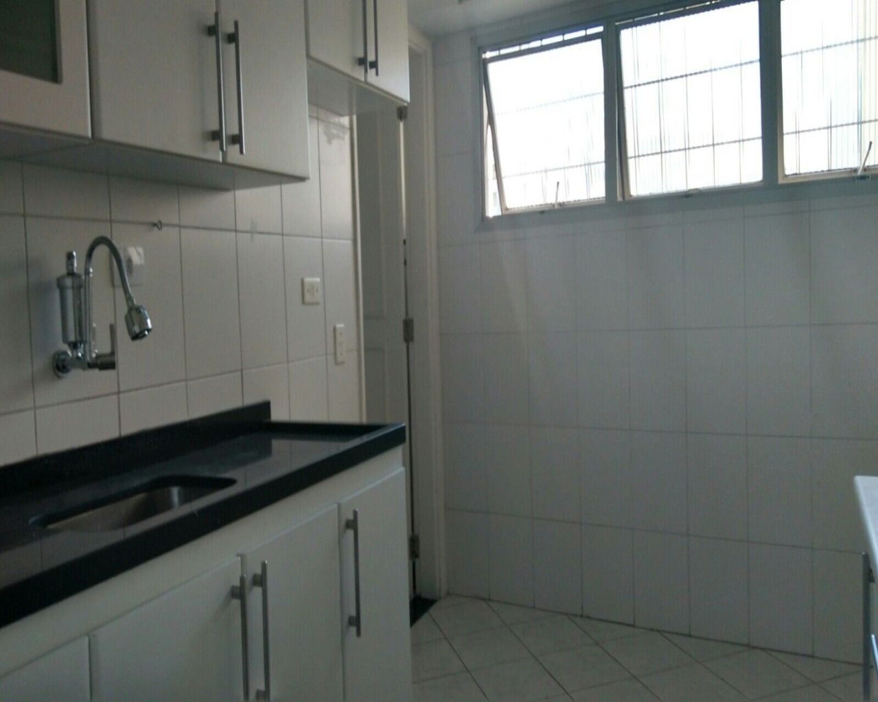 Apartamento para alugar com 3 quartos, 110m² - Foto 7