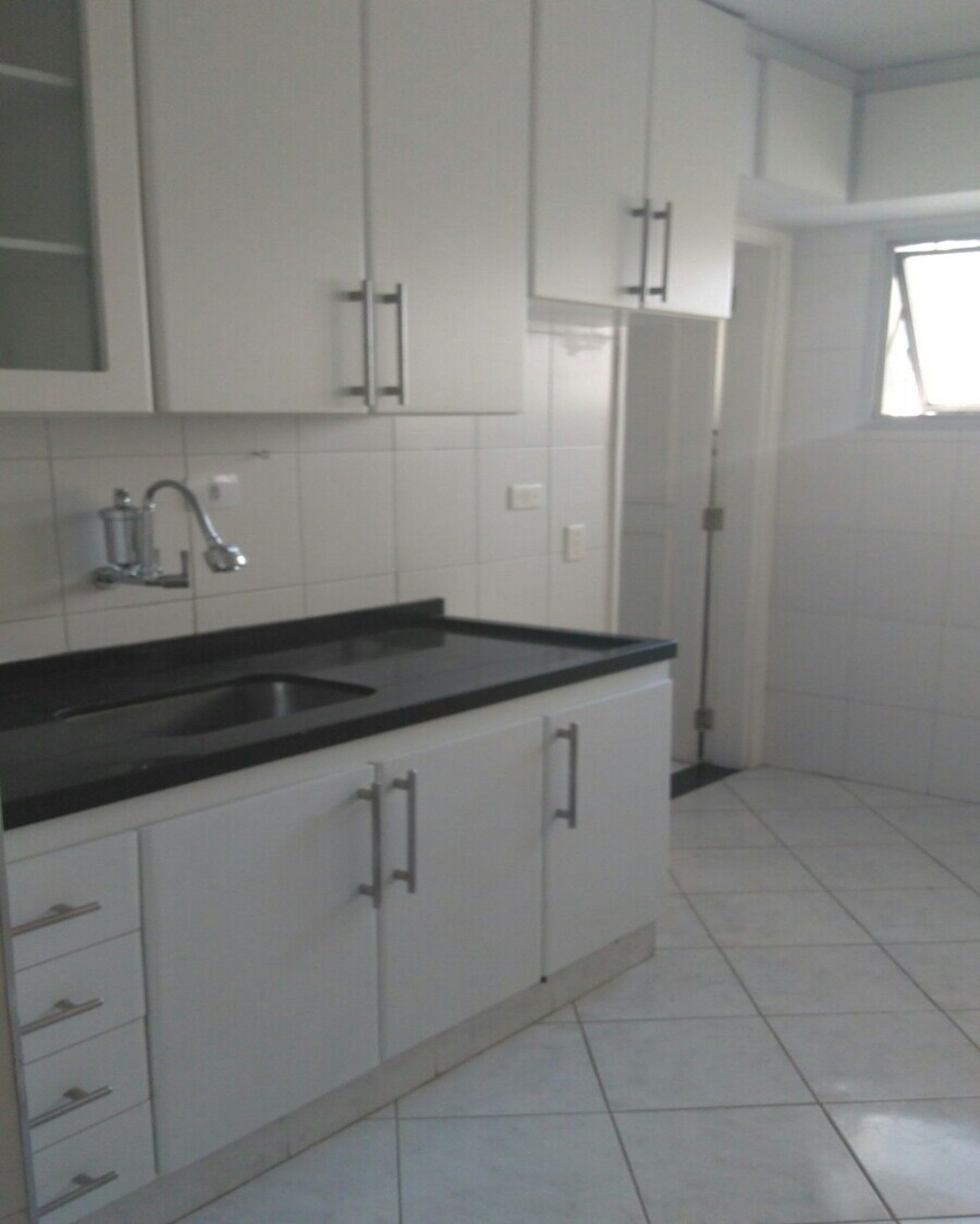 Apartamento para alugar com 3 quartos, 110m² - Foto 15