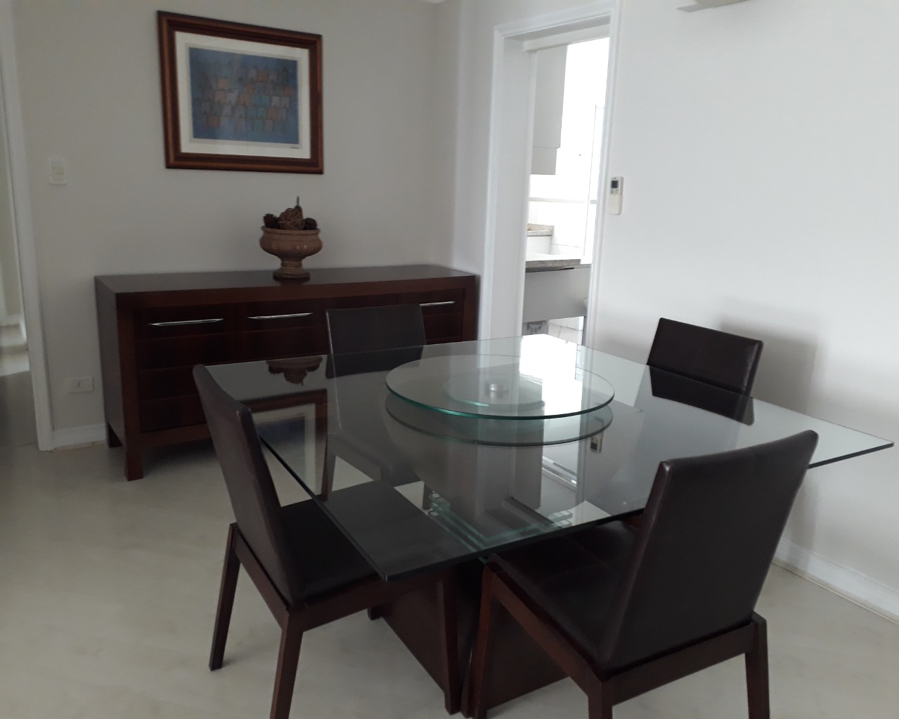 Apartamento para alugar com 3 quartos, 130m² - Foto 4