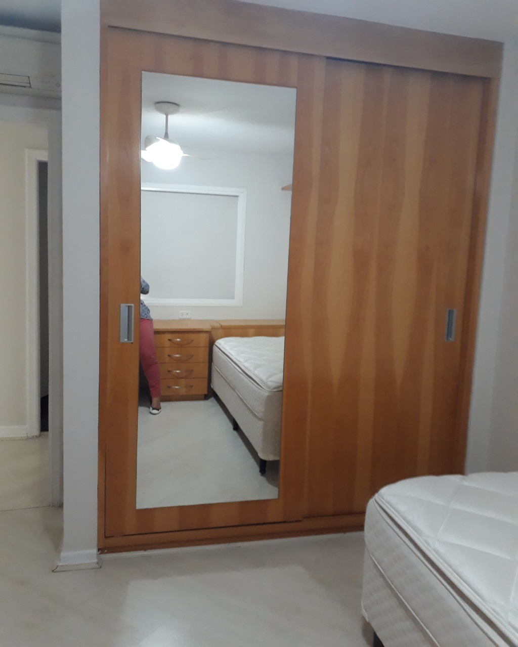 Apartamento para alugar com 3 quartos, 130m² - Foto 11