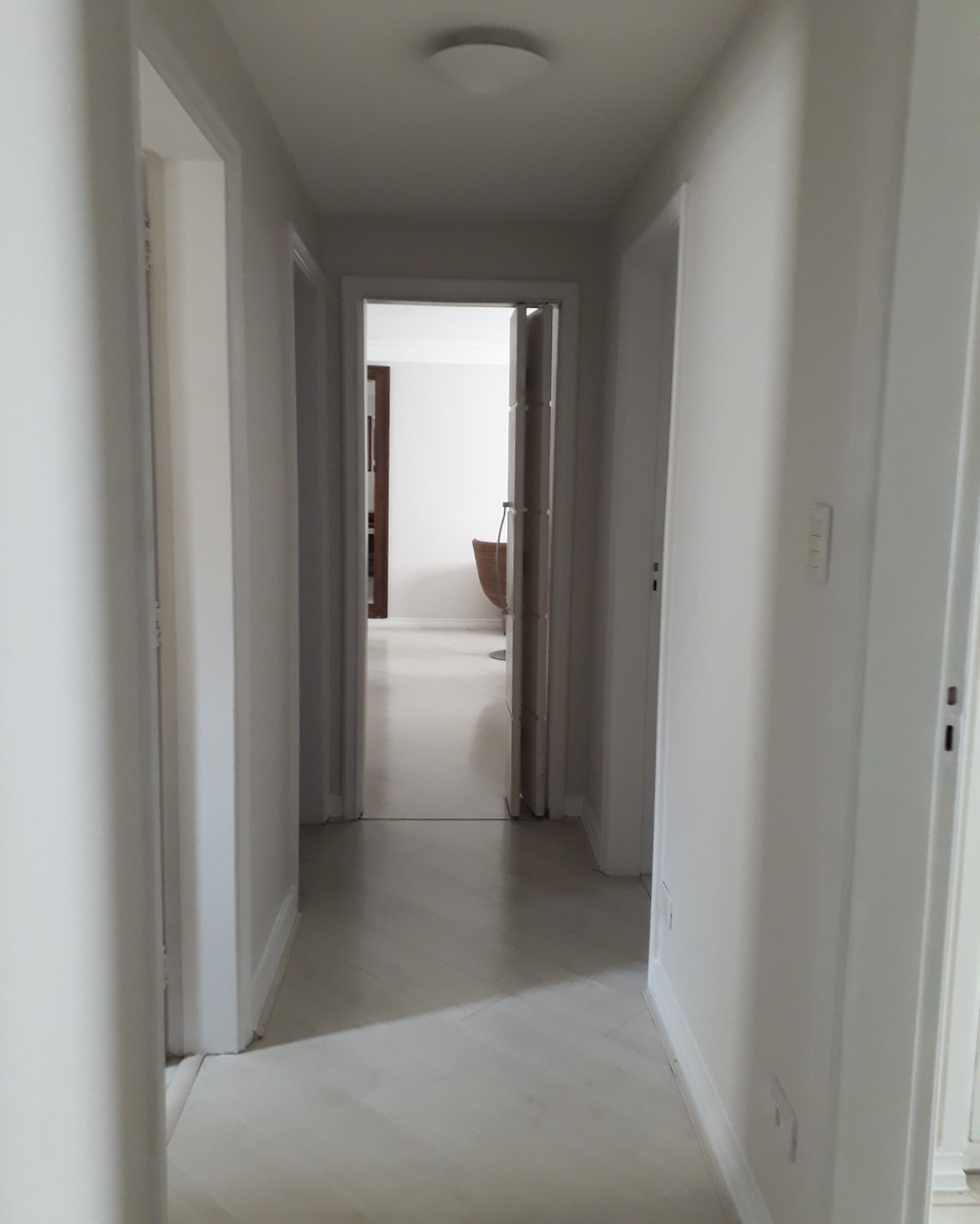 Apartamento para alugar com 3 quartos, 130m² - Foto 35