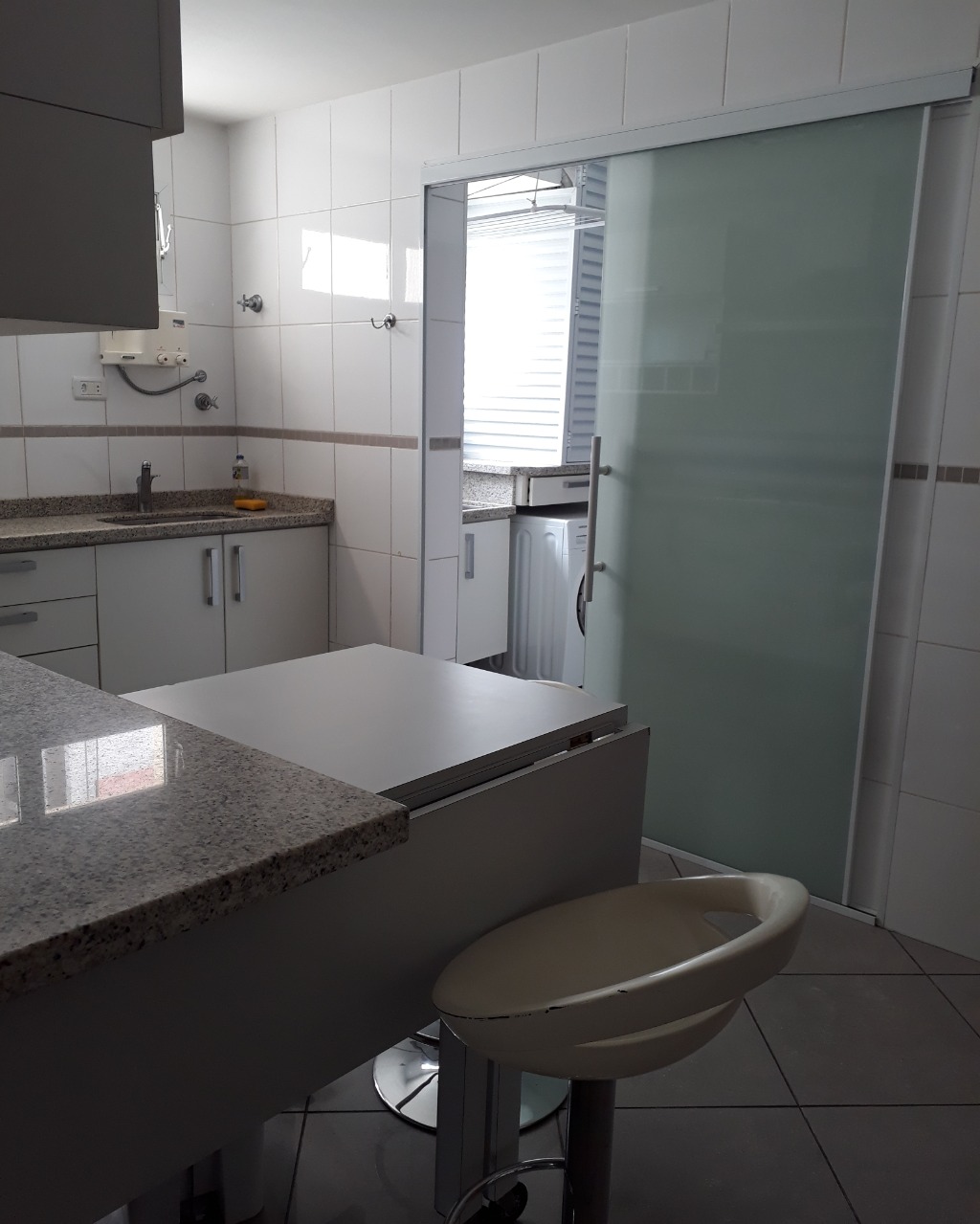 Apartamento para alugar com 3 quartos, 130m² - Foto 39