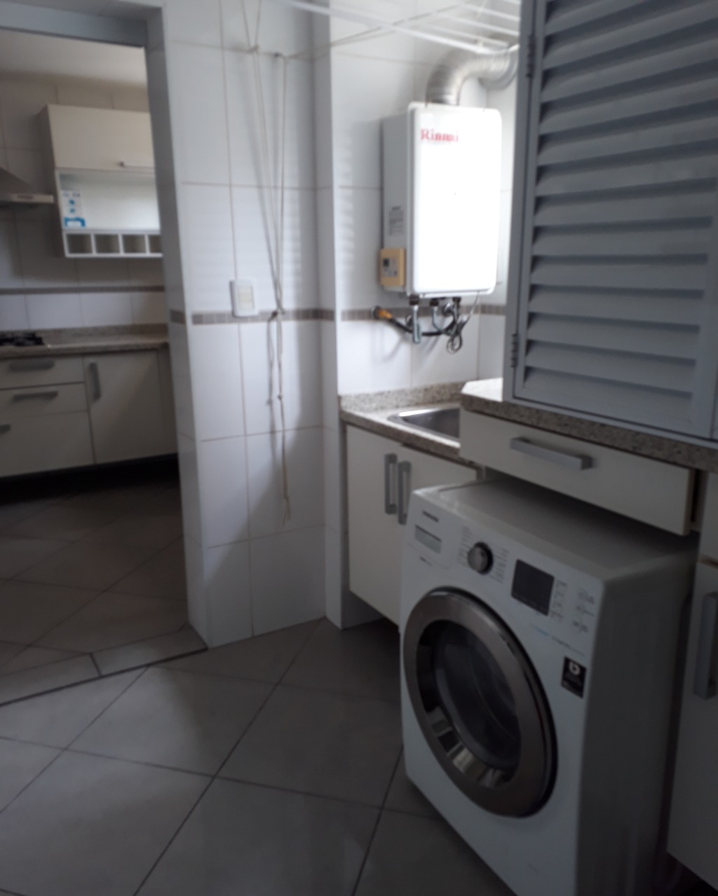 Apartamento para alugar com 3 quartos, 130m² - Foto 47