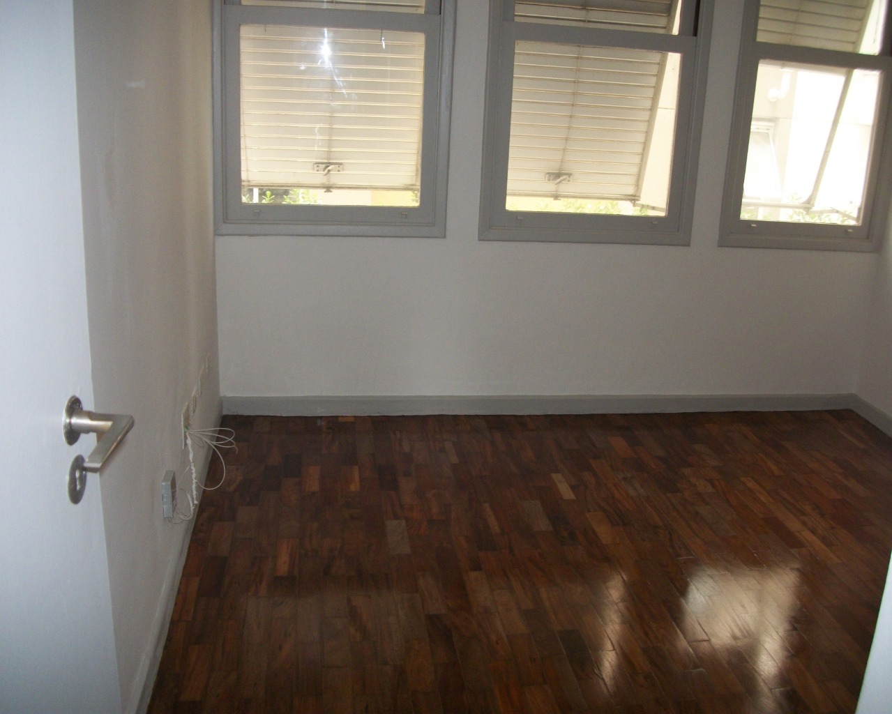 Apartamento para alugar com 3 quartos, 110m² - Foto 27