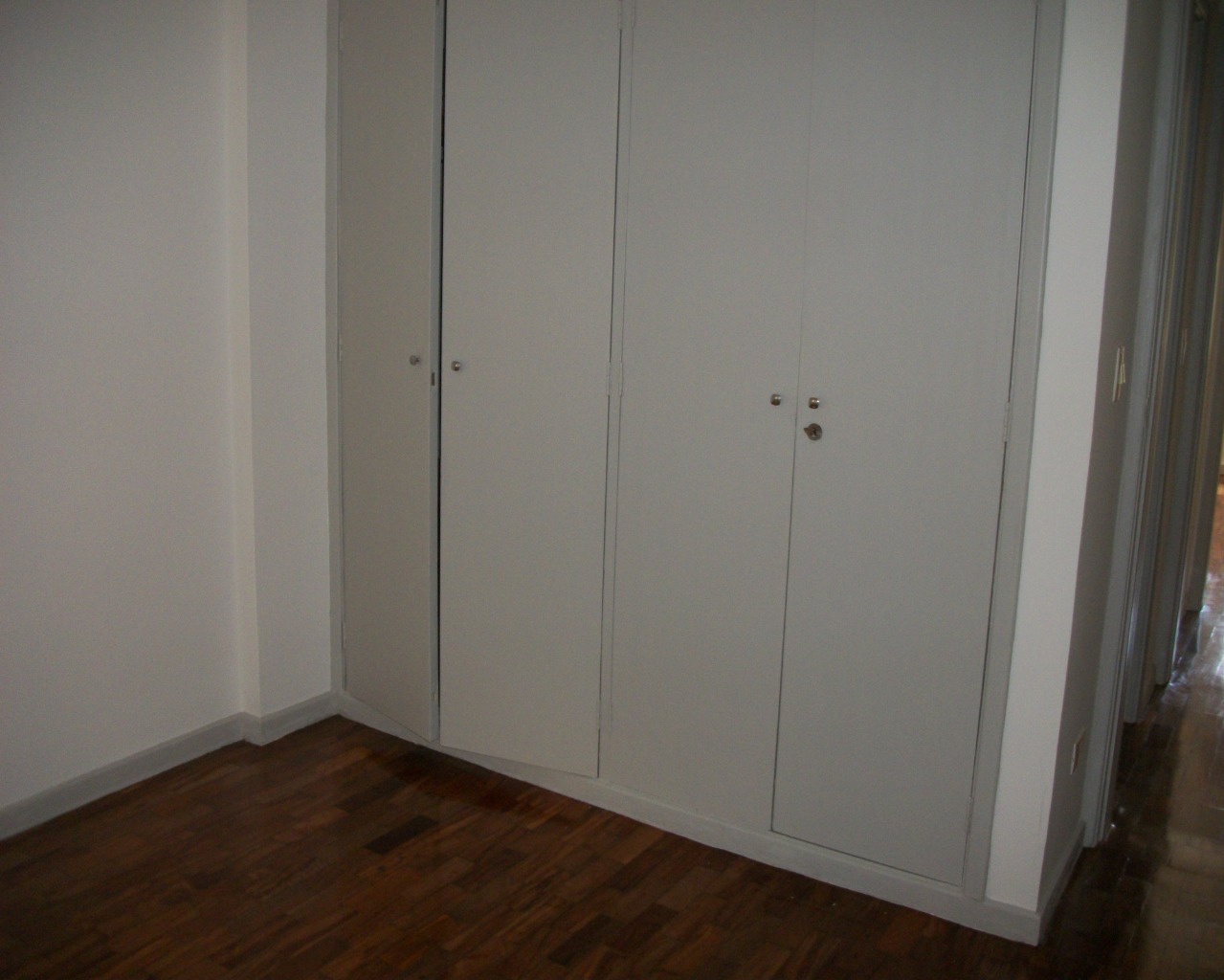 Apartamento para alugar com 3 quartos, 110m² - Foto 28