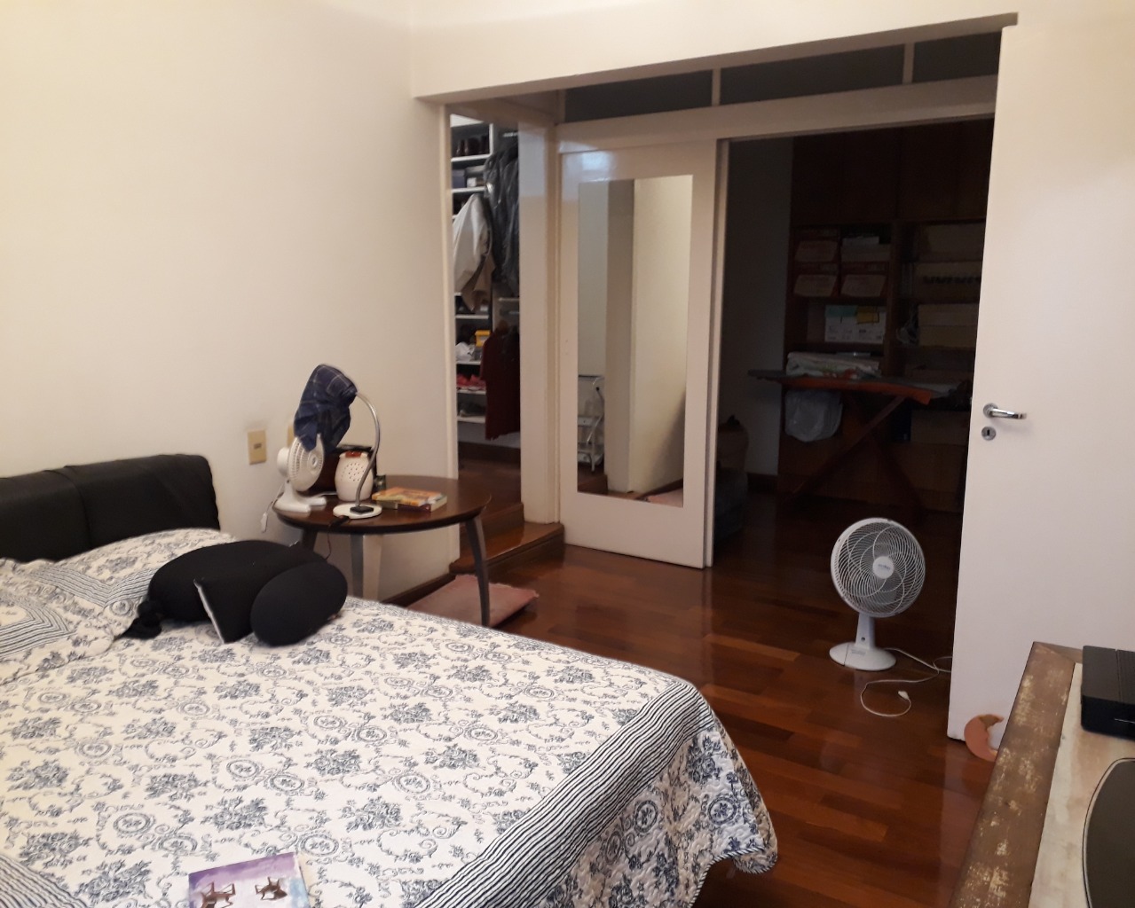 Apartamento à venda com 3 quartos, 220m² - Foto 23