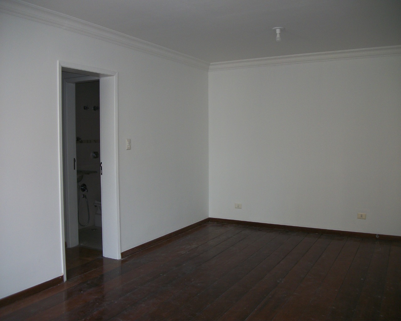 Apartamento para alugar com 3 quartos, 110m² - Foto 3