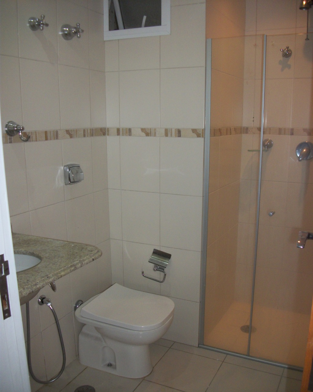 Apartamento para alugar com 3 quartos, 110m² - Foto 4