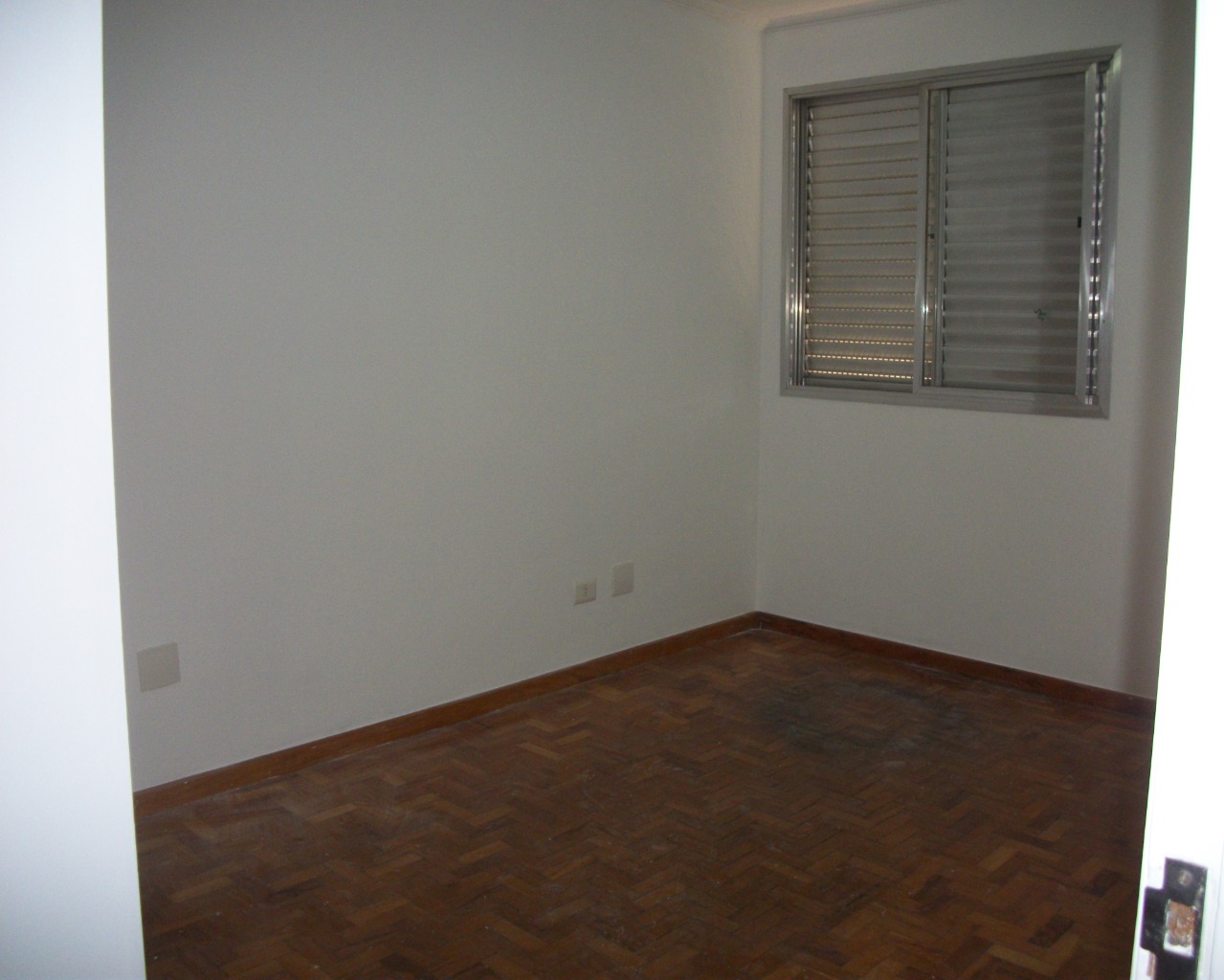 Apartamento para alugar com 3 quartos, 110m² - Foto 8