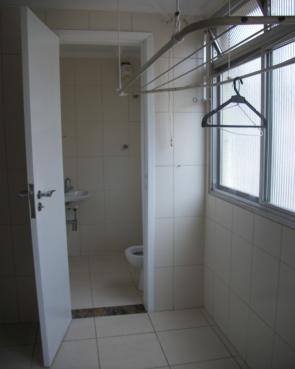 Apartamento para alugar com 3 quartos, 110m² - Foto 18