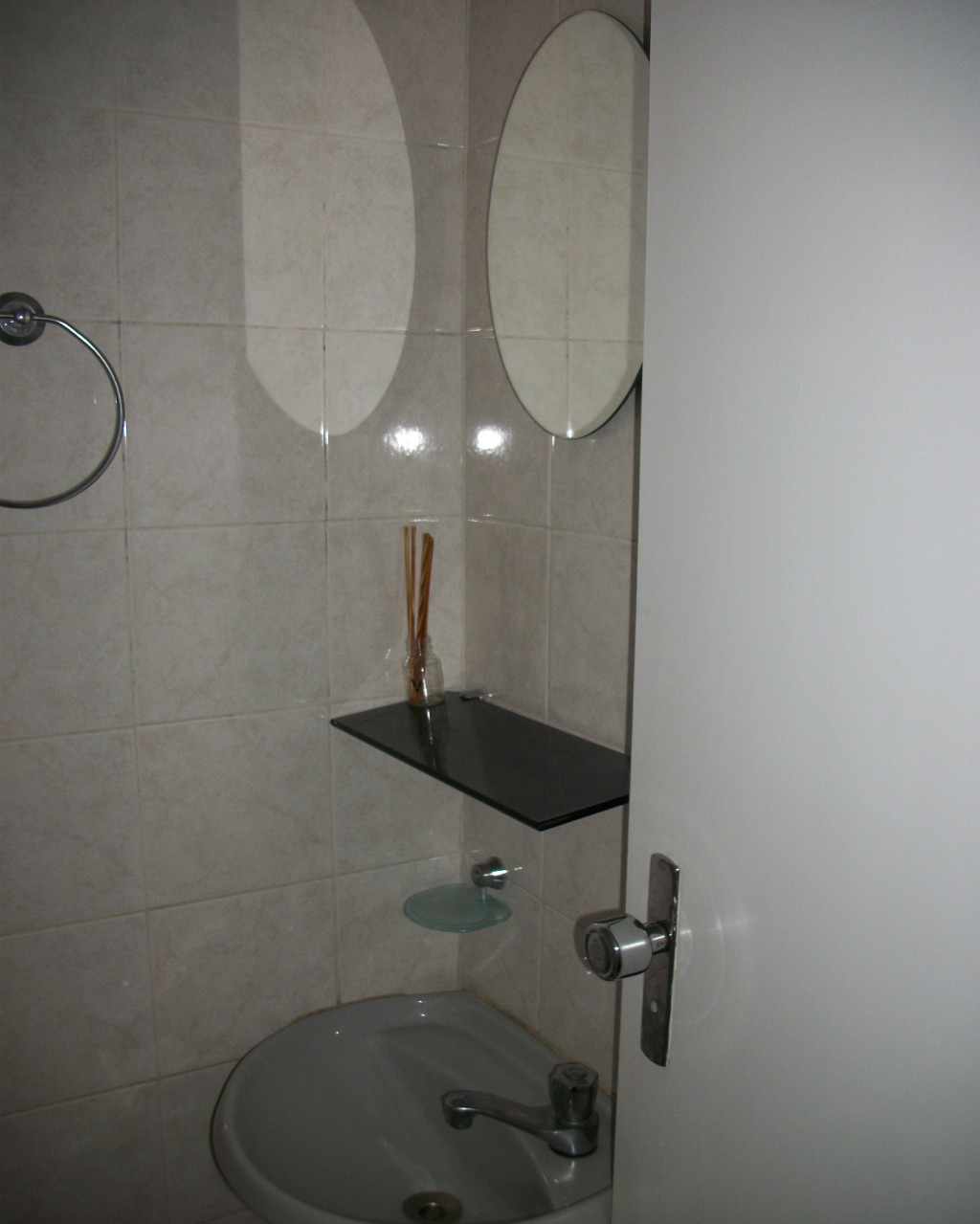 Apartamento para alugar com 2 quartos, 110m² - Foto 4