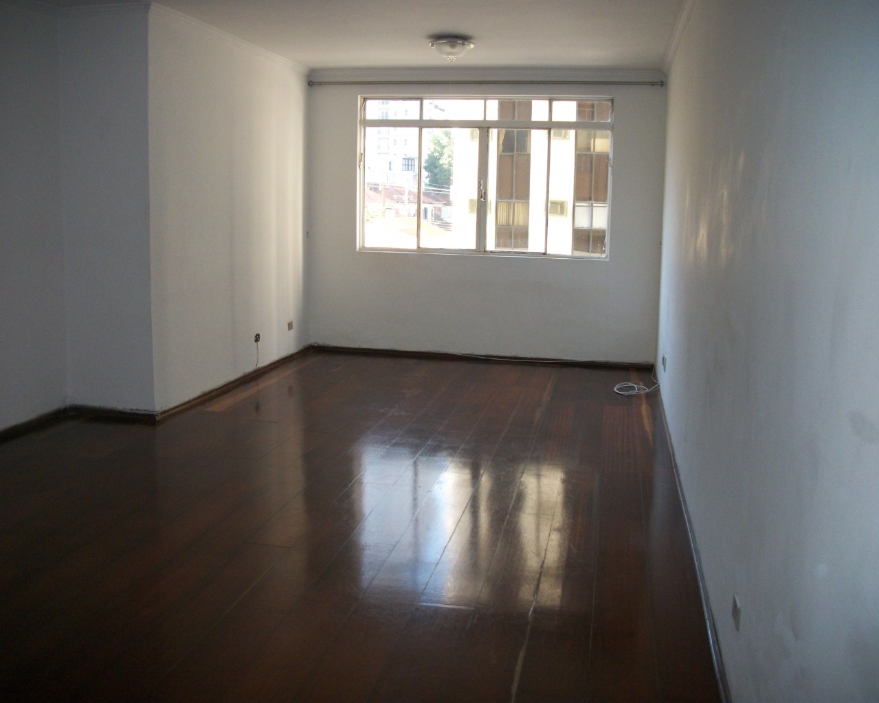 Apartamento para alugar com 2 quartos, 110m² - Foto 1