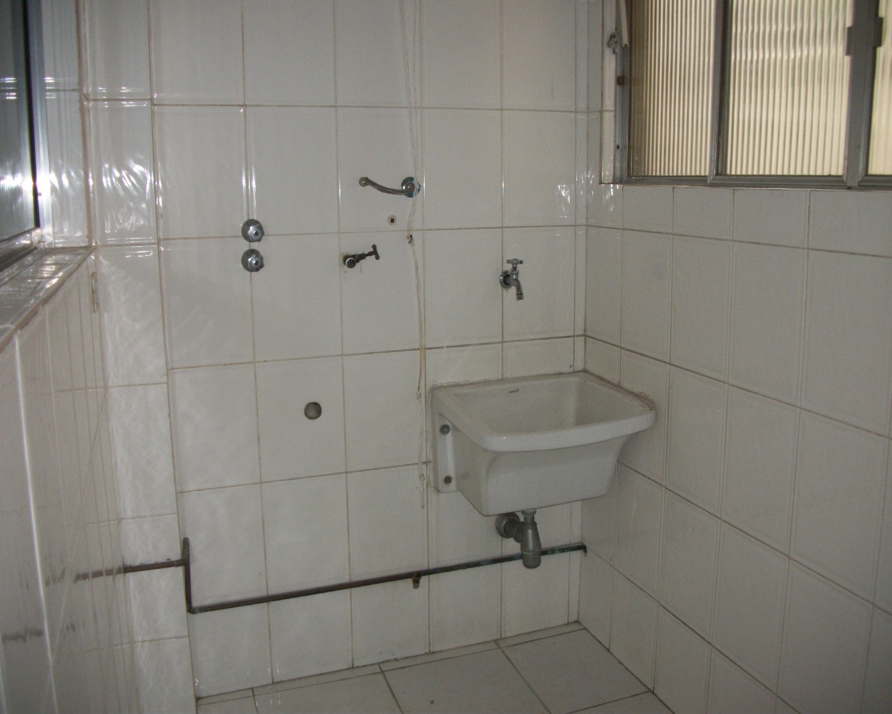 Apartamento para alugar com 2 quartos, 110m² - Foto 10