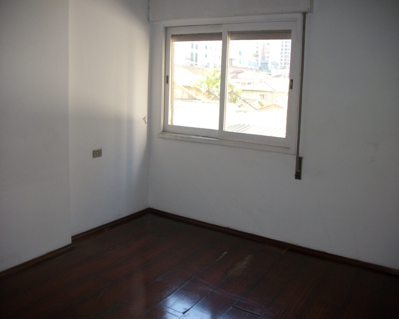 Apartamento para alugar com 2 quartos, 110m² - Foto 19