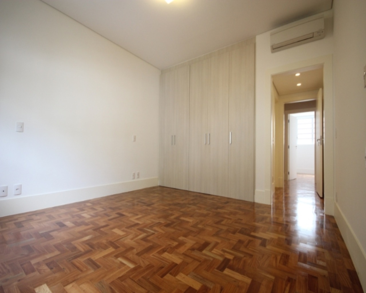 Apartamento à venda com 4 quartos, 440m² - Foto 32