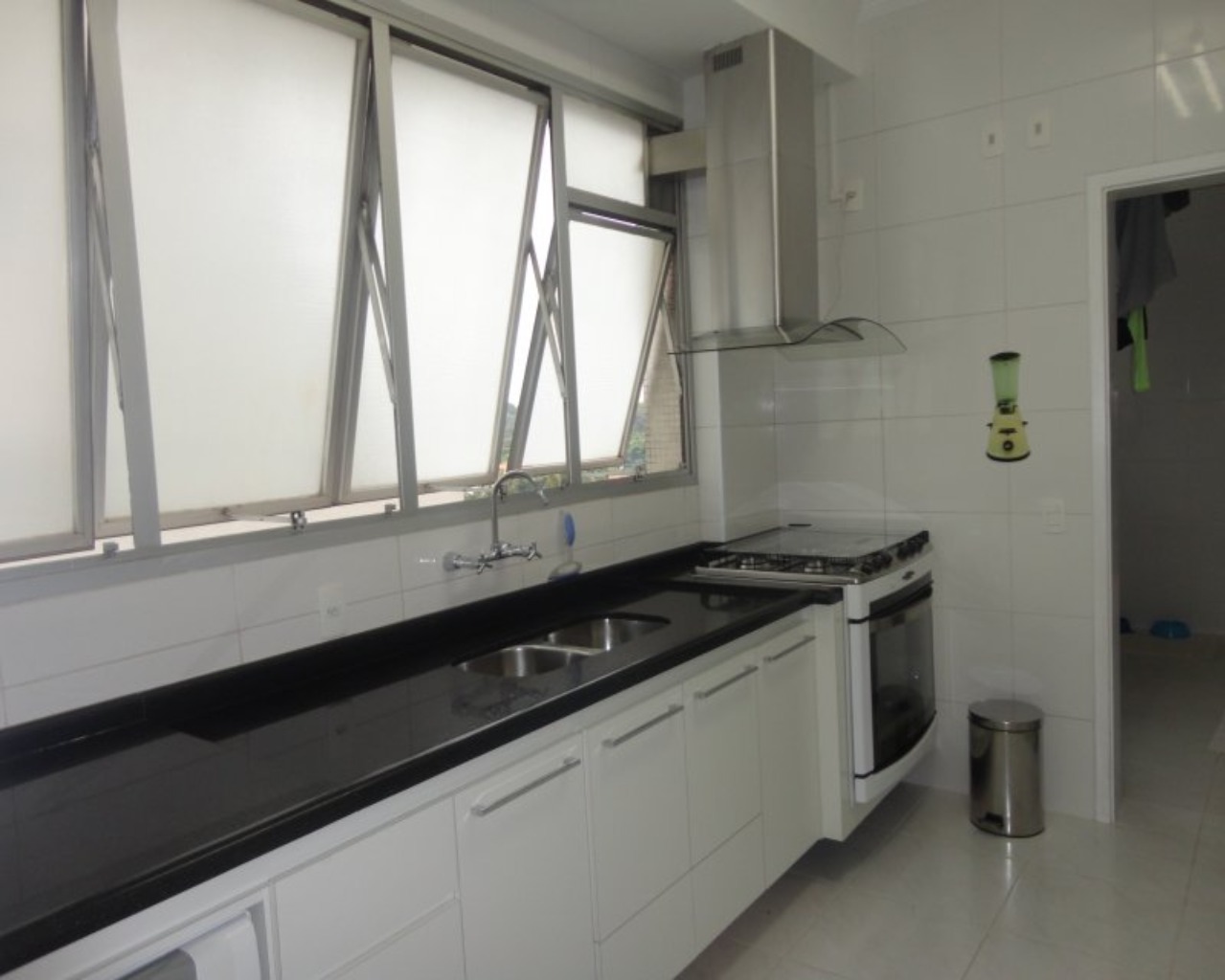 Apartamento à venda com 4 quartos, 240m² - Foto 23