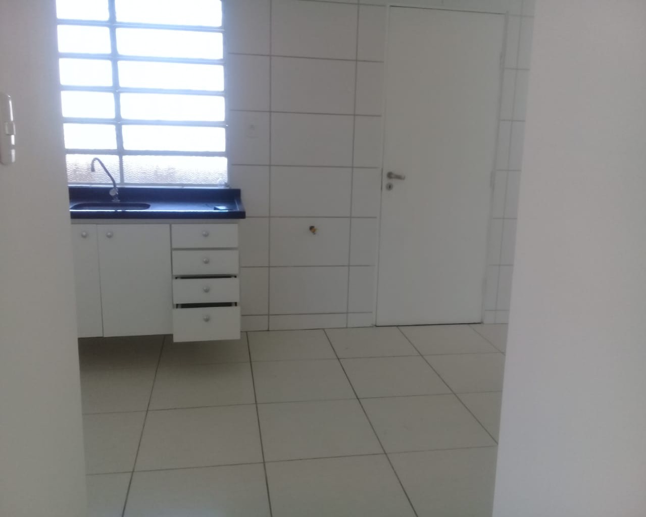 Apartamento para alugar com 2 quartos, 89m² - Foto 3