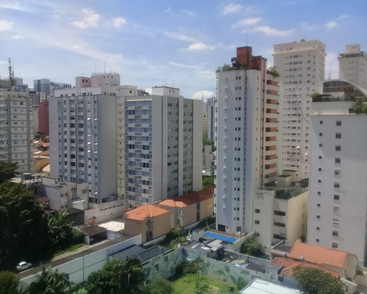 Apartamento para alugar com 2 quartos, 89m² - Foto 8