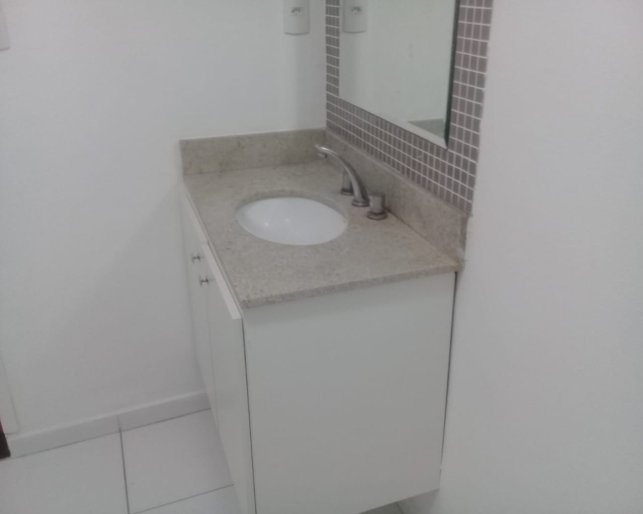 Apartamento para alugar com 2 quartos, 89m² - Foto 13