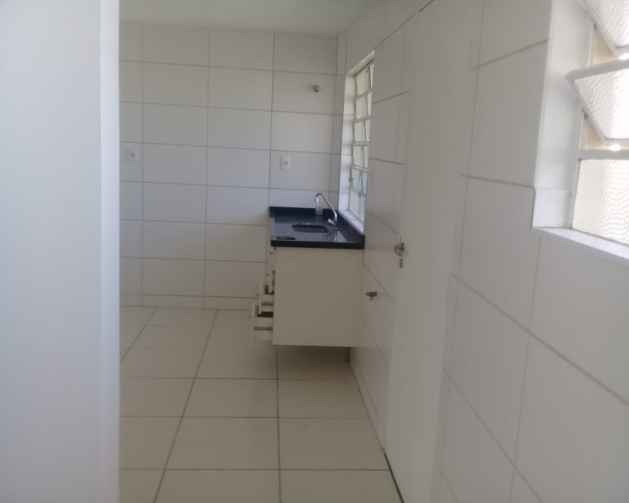 Apartamento para alugar com 2 quartos, 89m² - Foto 25