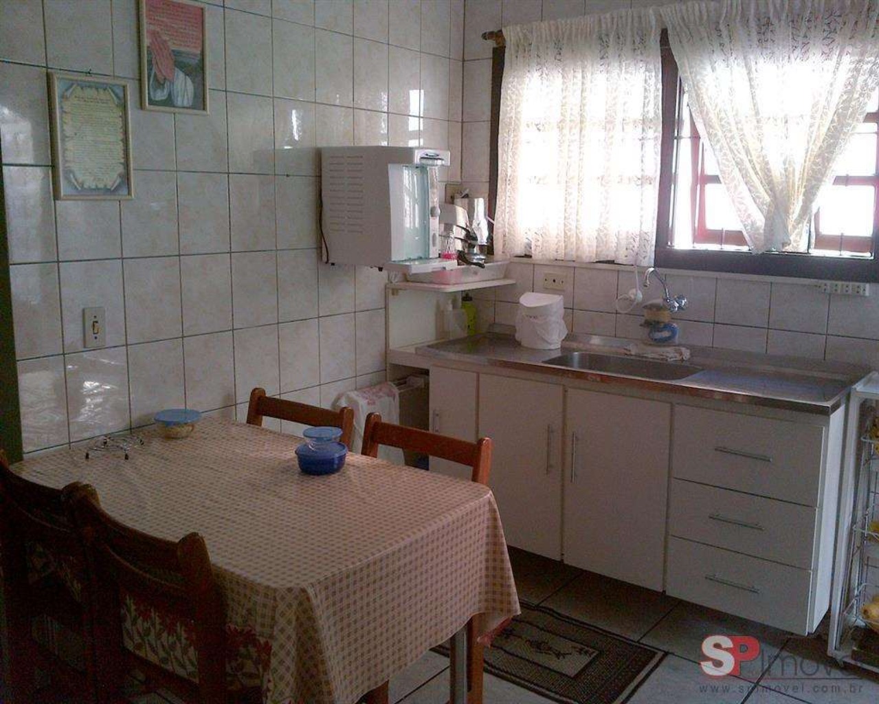 Sobrado à venda com 6 quartos, 300m² - Foto 13